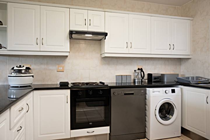 Barrington 45 Kitchen